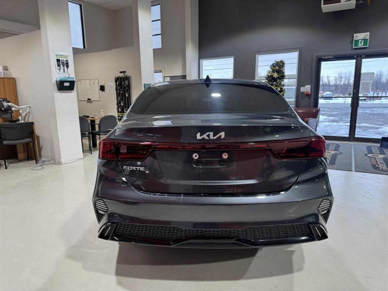 kia Forte 2023 - 5
