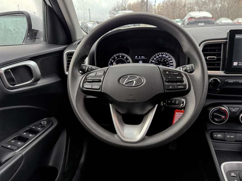 hyundai Venue 2022 - 26