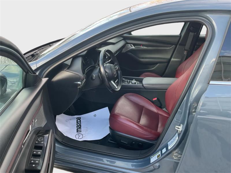 mazda Mazda3 2022 - 10