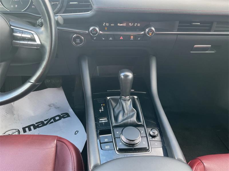 mazda Mazda3 2022 - 16