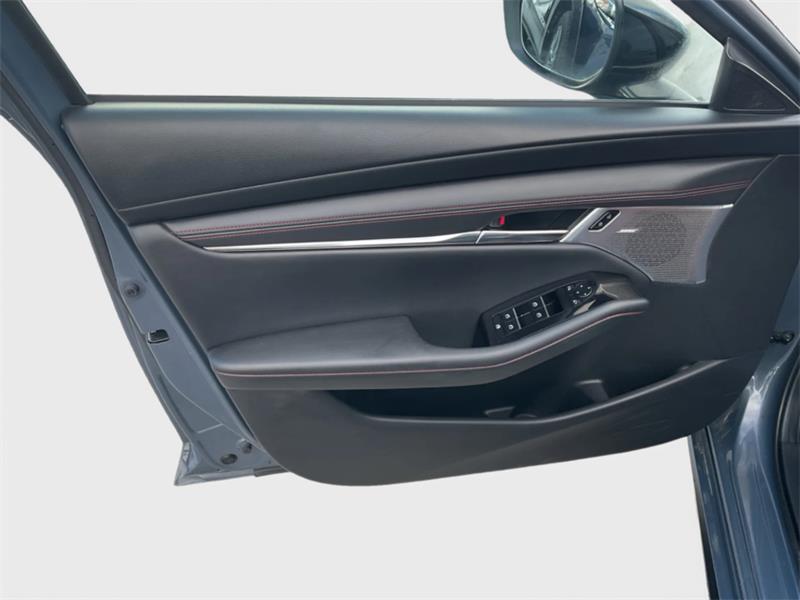 mazda Mazda3 2022 - 19