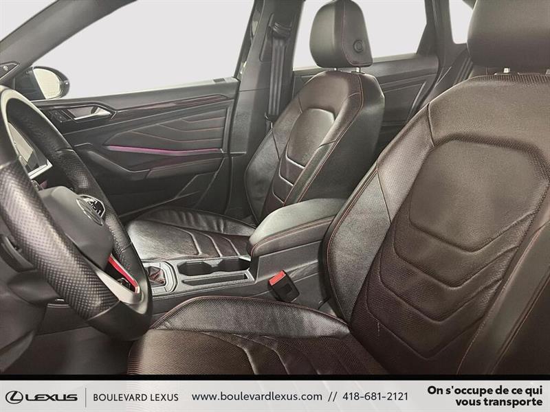 volkswagen Jetta GLI 2023 - 8