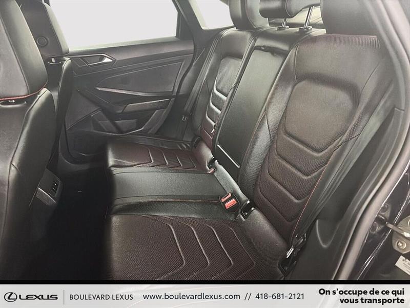 volkswagen Jetta GLI 2023 - 19