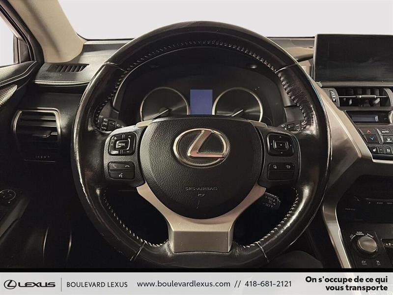 lexus NX 2016 - 12