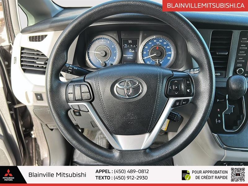 toyota Sienna 2019 - 17