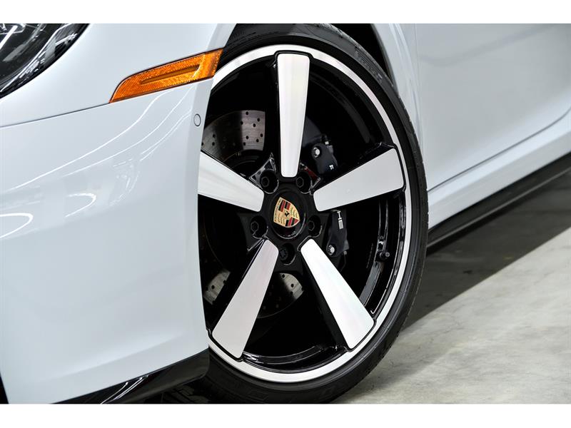 porsche 911 2025 - 8