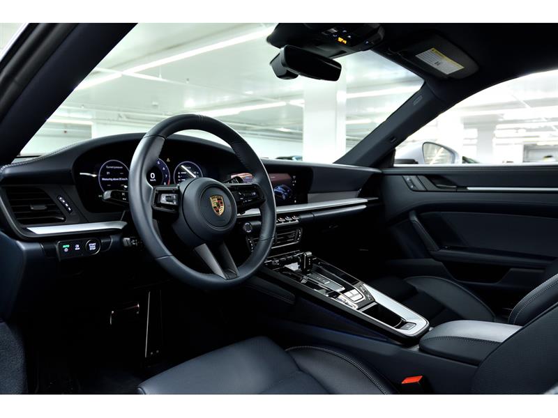 porsche 911 2025 - 12