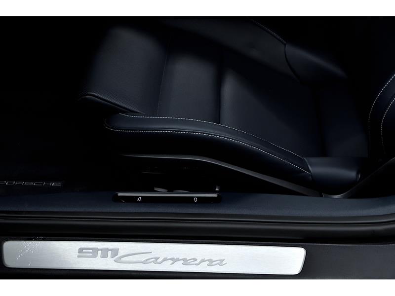 porsche 911 2025 - 15