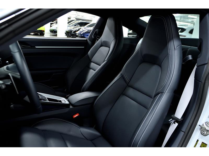 porsche 911 2025 - 16