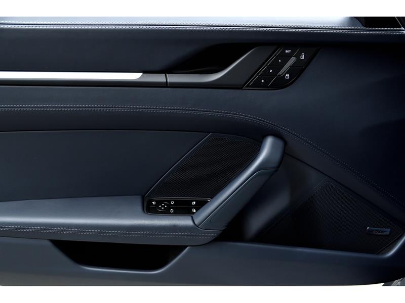 porsche 911 2025 - 31