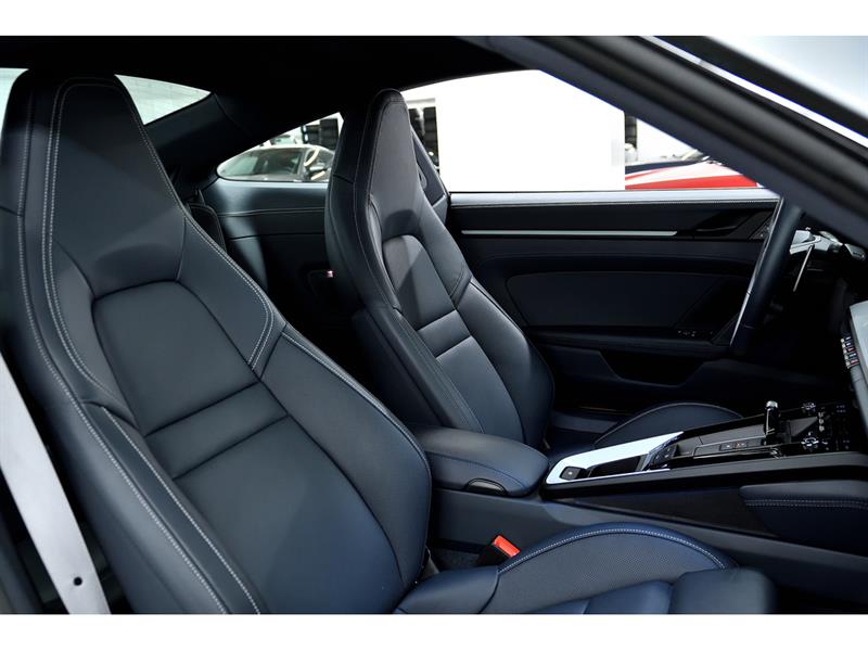 porsche 911 2025 - 37