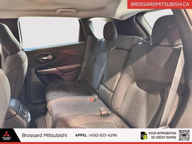 jeep Cherokee 2019 - 12