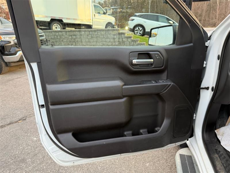 chevrolet Silverado 1500 2023 - 14