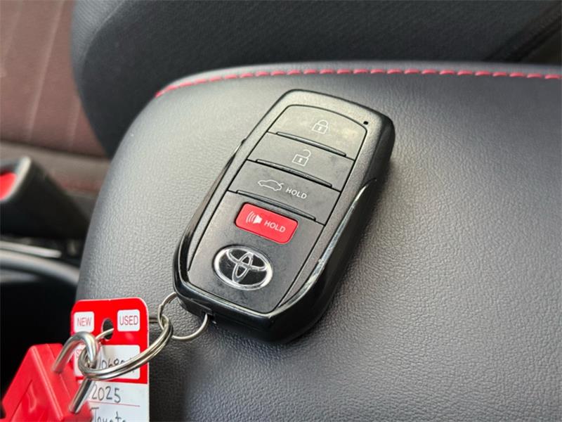 toyota Corolla 2025 - 25