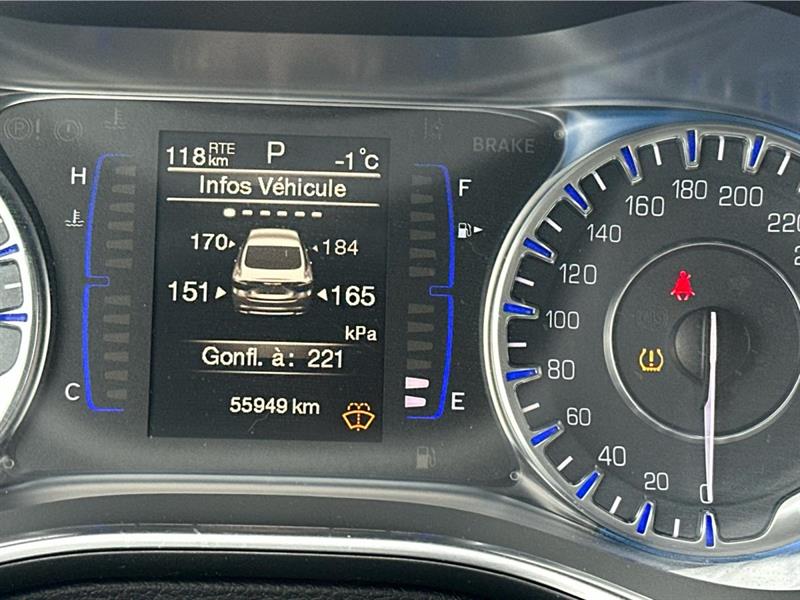 chrysler 200 2015 - 8