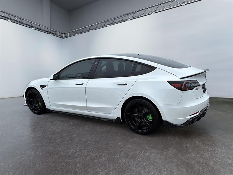 tesla Model 3 2021 - 4