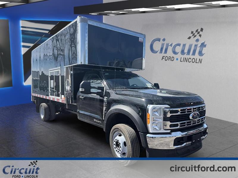 ford Super Duty F-450 DRW 2023