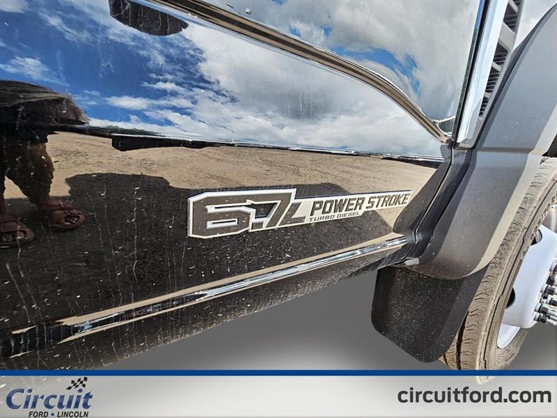 ford Super Duty F-450 DRW 2023 - 9