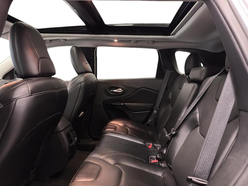 jeep Cherokee 2022 - 10