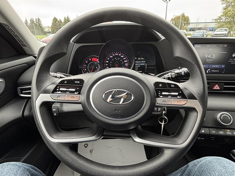 hyundai Elantra 2023 - 2