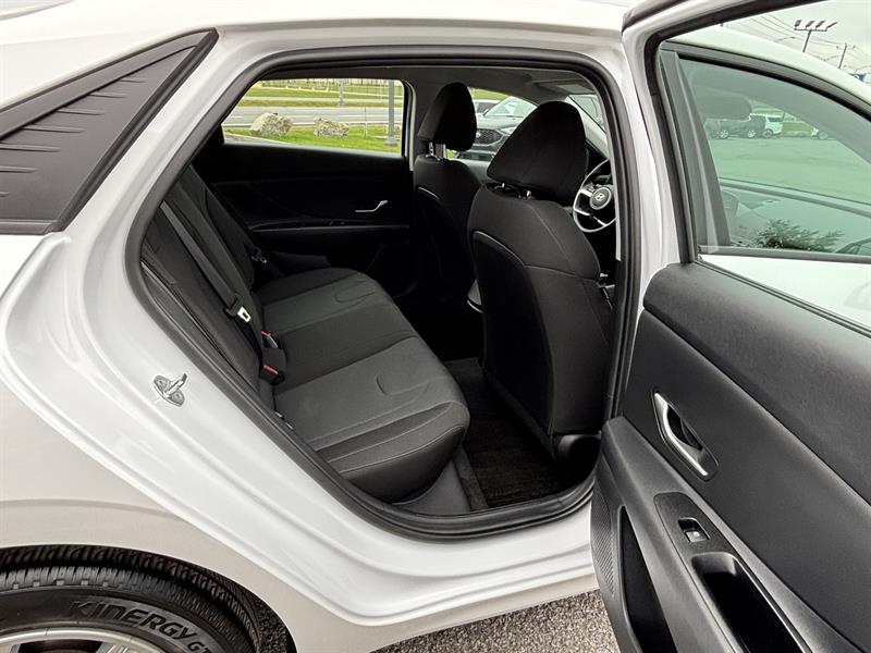 hyundai Elantra 2023 - 10