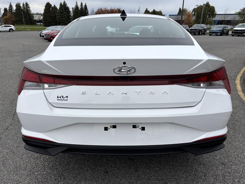 hyundai Elantra 2023 - 14