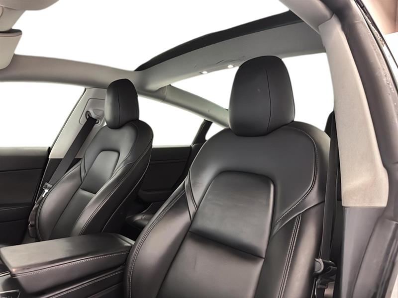 tesla Model 3 2022 - 9