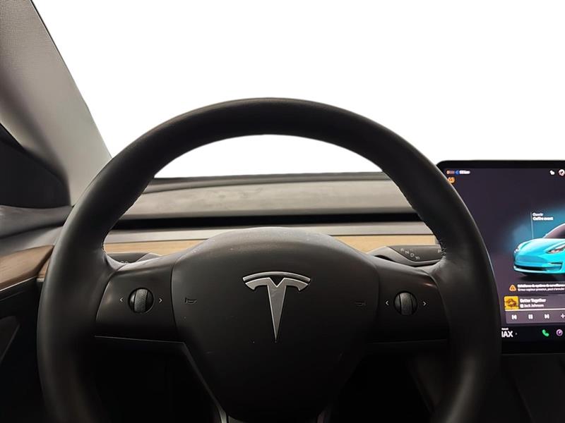 tesla Model 3 2022 - 10