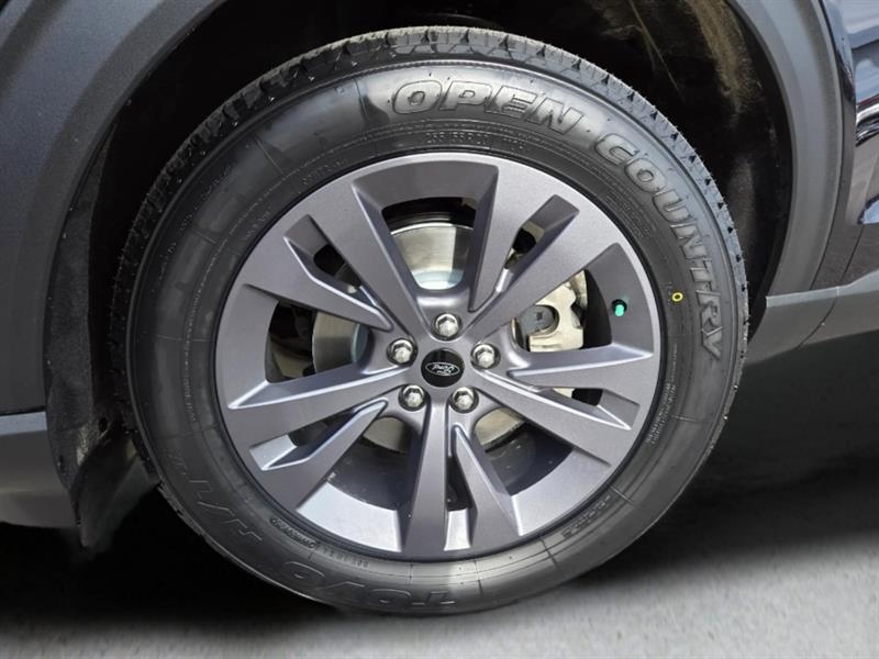 ford Explorer 2022 - 11