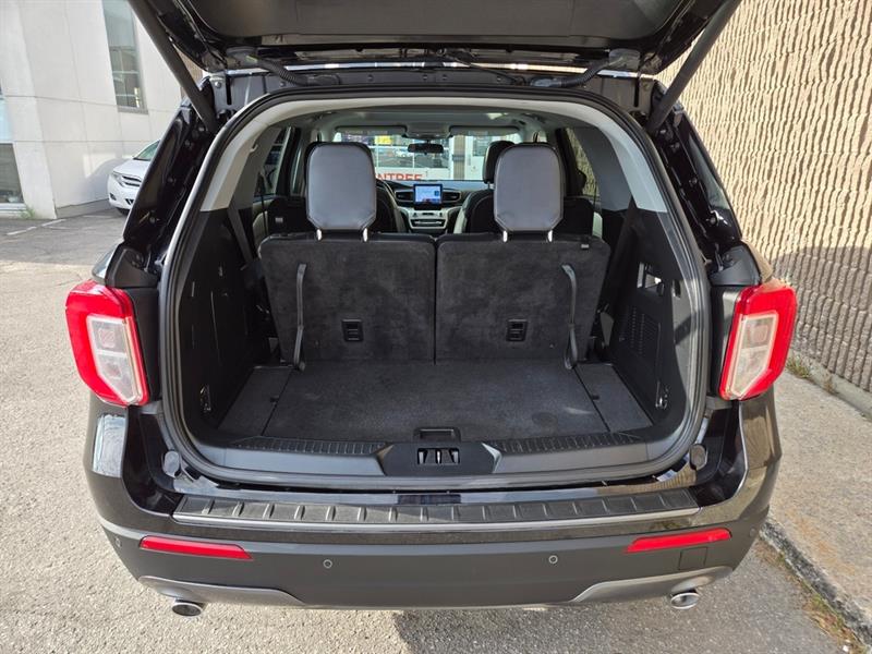 ford Explorer 2022 - 16