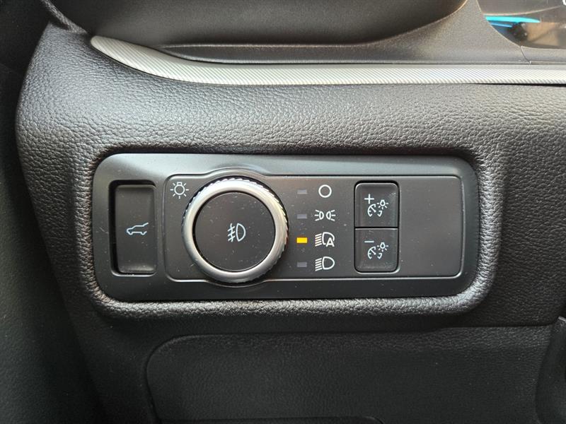 ford Explorer 2022 - 30