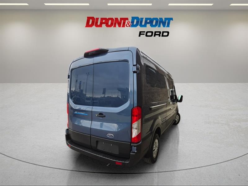 ford E-Transit Cargo Van 2023 - 4
