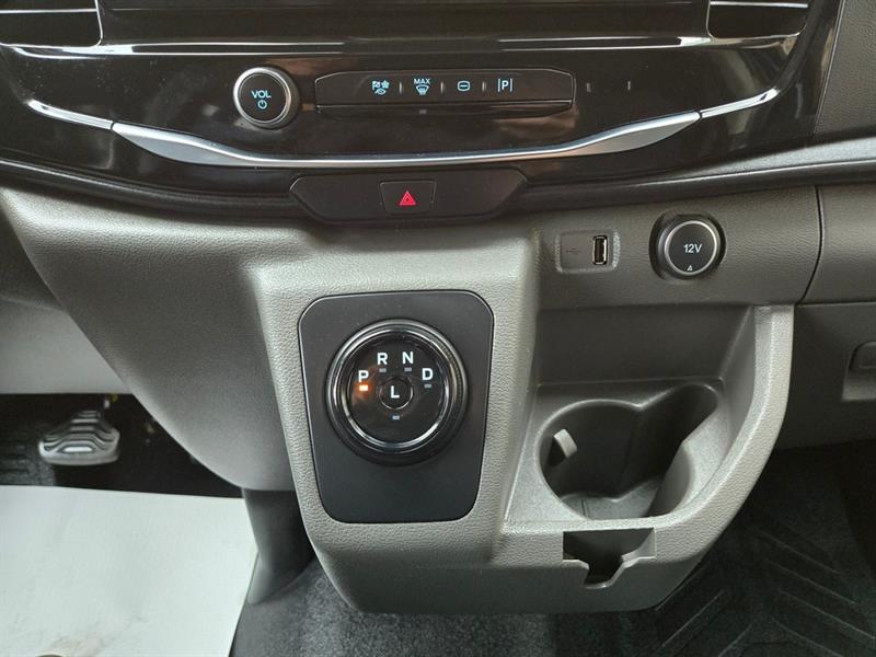 ford E-Transit Cargo Van 2023 - 21