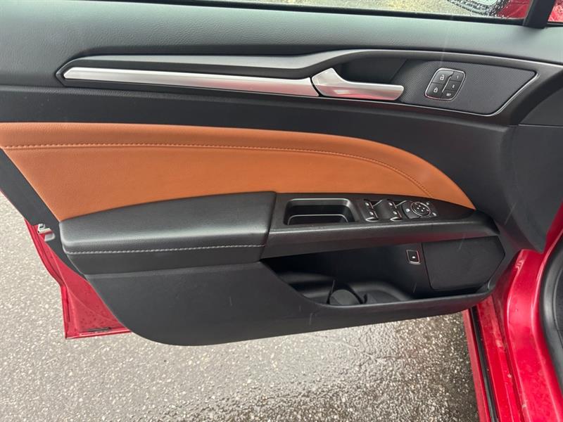 ford Fusion Energi 2020 - 8