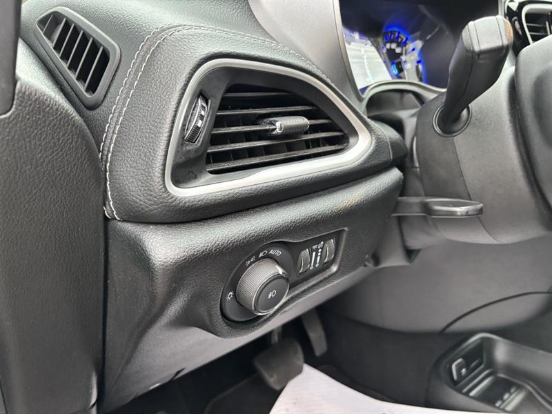 chrysler Pacifica 2023 - 19