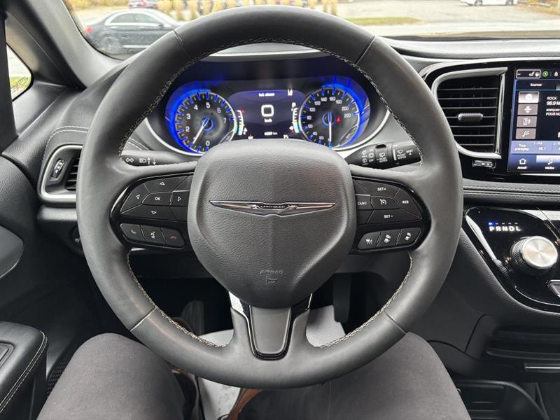 chrysler Pacifica 2023 - 22