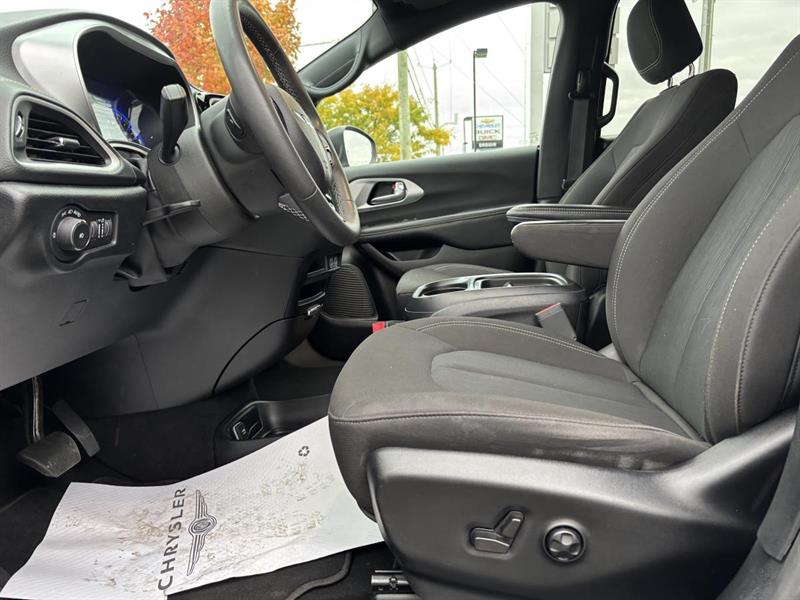 chrysler Pacifica 2023 - 23