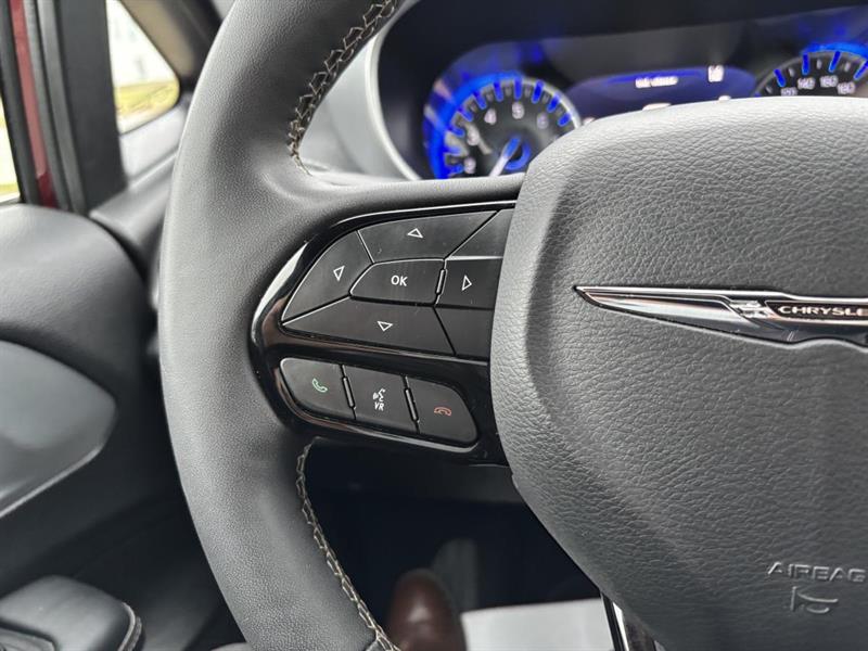 chrysler Pacifica 2023 - 27