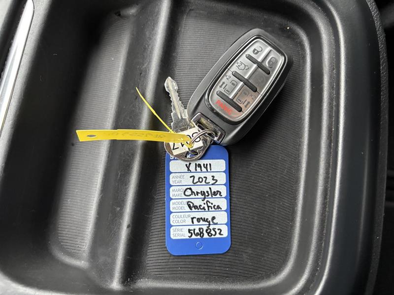 chrysler Pacifica 2023 - 34