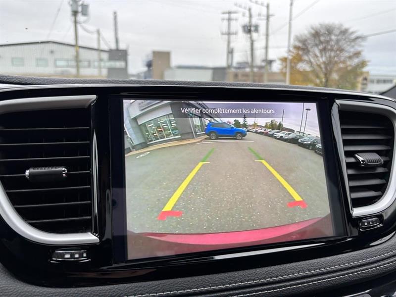 chrysler Pacifica 2023 - 35