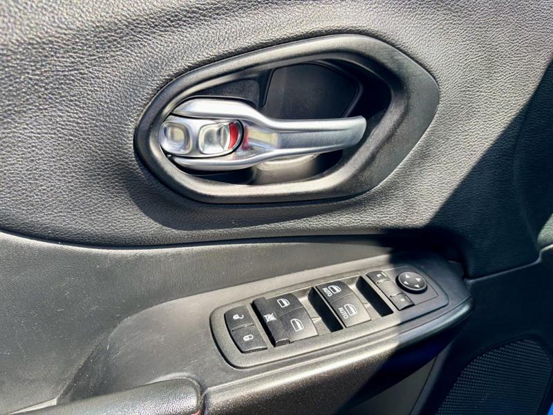 jeep Cherokee 2022 - 18