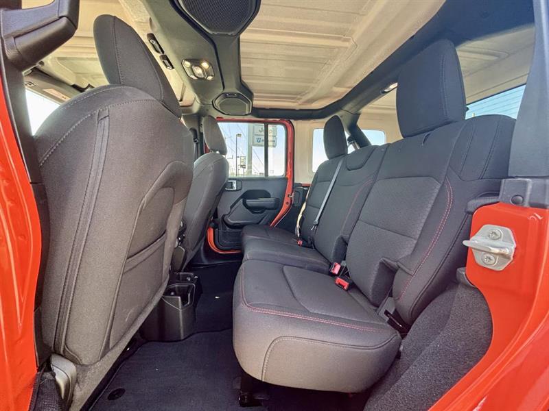 jeep Wrangler 2023 - 12