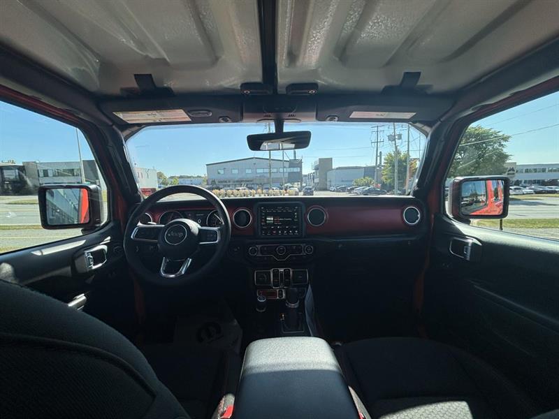 jeep Wrangler 2023 - 13