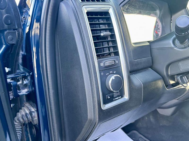 ram 1500 Classic 2022 - 17