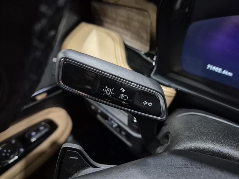 lincoln Corsair 2021 - 13