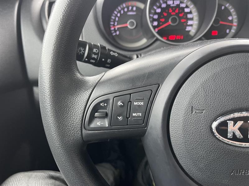 kia Forte Koup 2012 - 16