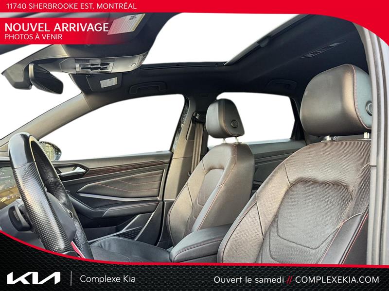 volkswagen Jetta GLI 2022 - 9