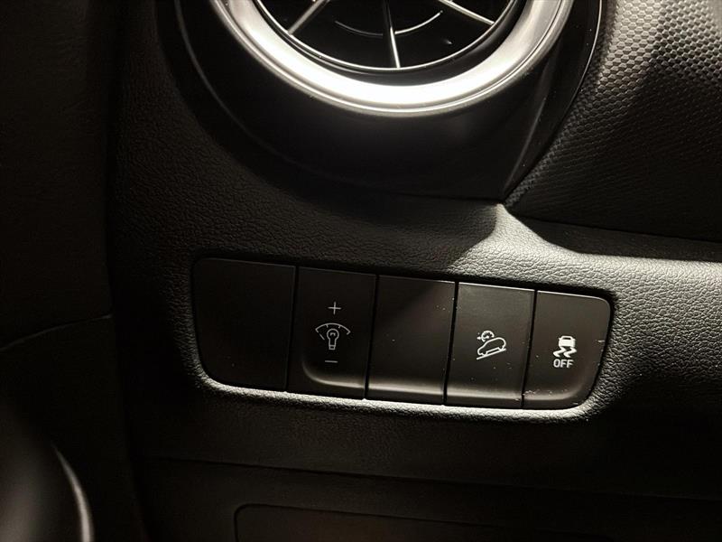 hyundai Kona 2023 - 18