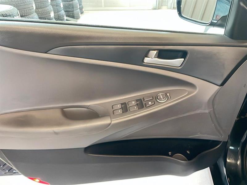 hyundai Sonata 2012 - 11