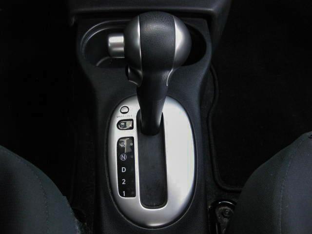 nissan Micra 2019 - 17